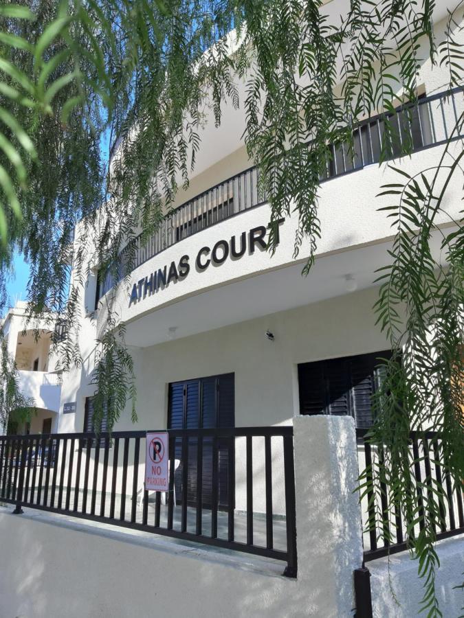 Athinas Court Aparthotel Paphos Kültér fotó